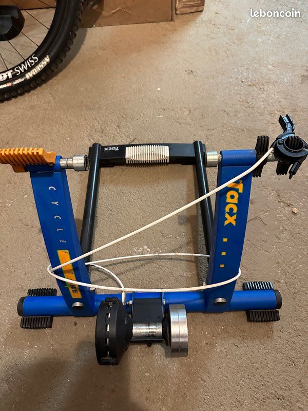 Bicycle Tacx Force One Tacx Cycle Force One Tacx Flow Smart