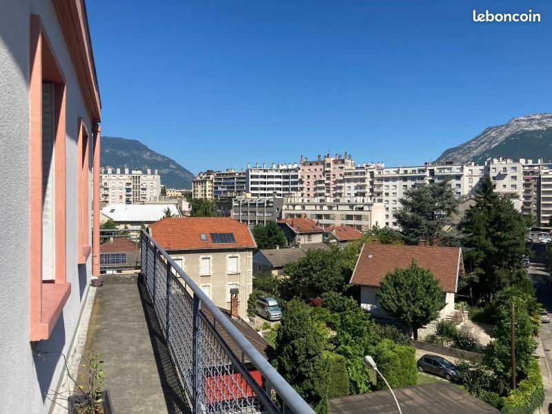 Appartement 2 pièces 49 m² · à Grenoble · 49 m² · 590 €/mois