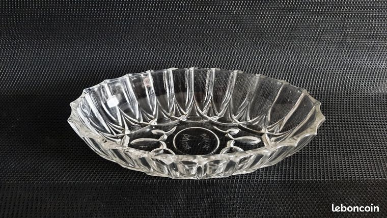 Bols vintage Huilor Dulcine en verre pressé - Paire - France