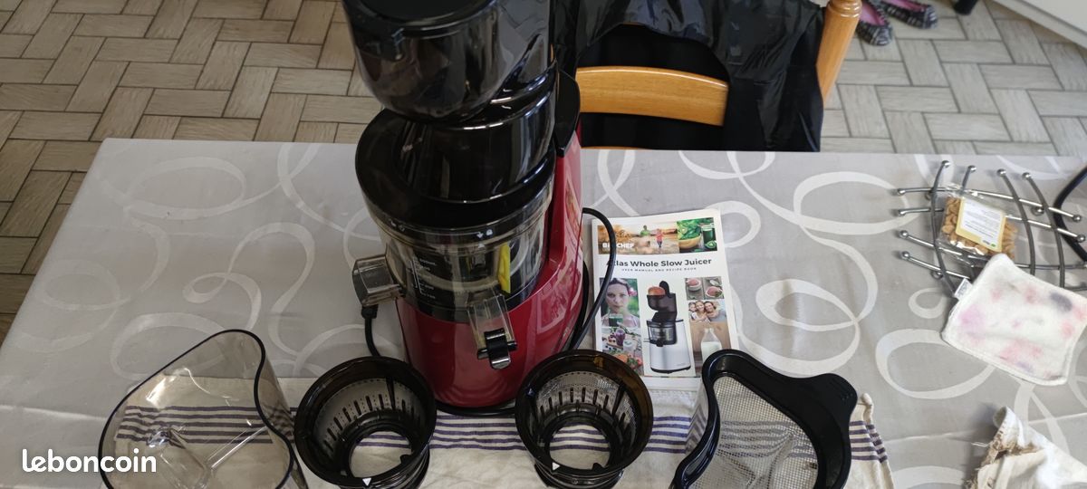 Extracteur de Jus BioChef Atlas Whole Slow Juicer rouge (image 8)