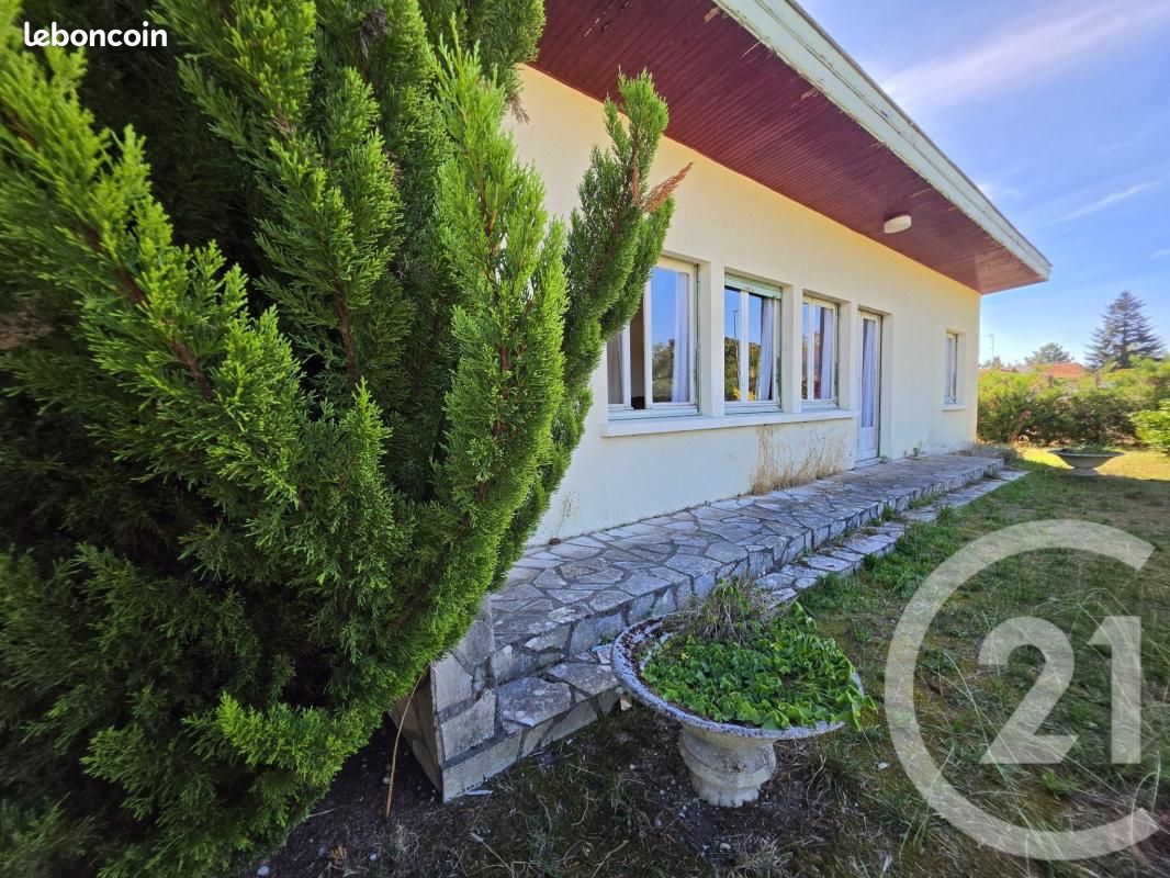 Maison 6 pièces 107 m² · à Vendays-Montalivet · 107 m² · 162 500 €