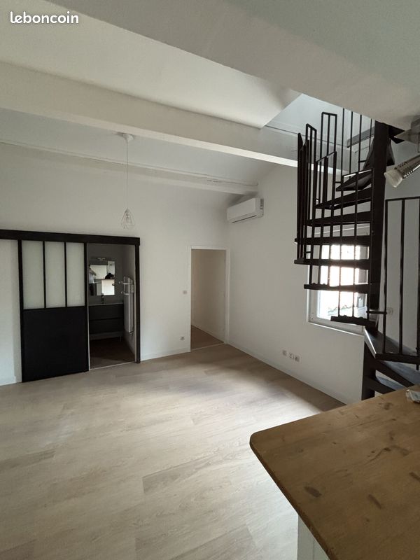 Appartement 3 pièces 70 m² · à Montélimar · 70 m² · 670 €