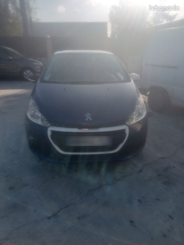 Peugeot 208 (image 3)
