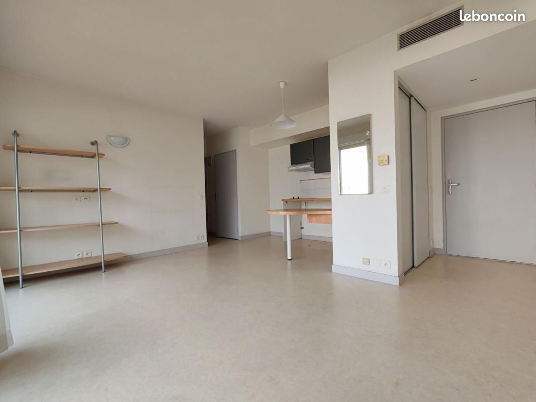 Appartement 2 pièces 35 m² · à Rochefort · 35 m² · 580 €