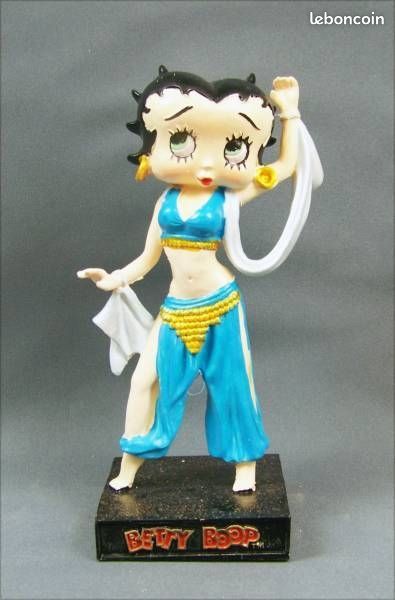 Betty Boop Danseuse Orientale - Figurine hauteur 14.5 longueur 5 cms largeur 5 cms prix 15 euros +6 (image 1)