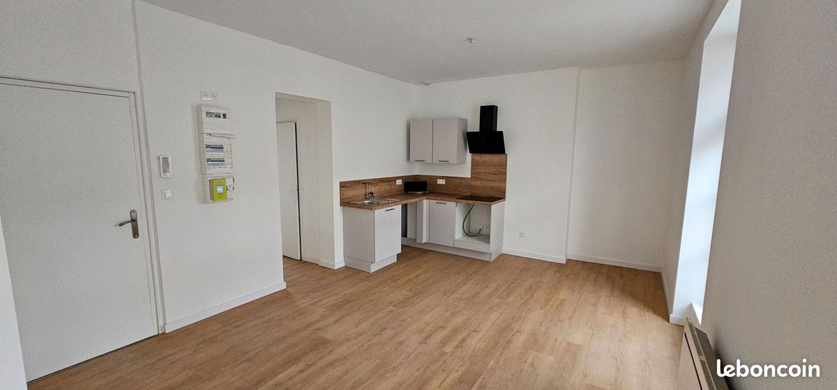 Appartement a louer poitiers - 2 pièce(s) - 32 m2 - Surfyn