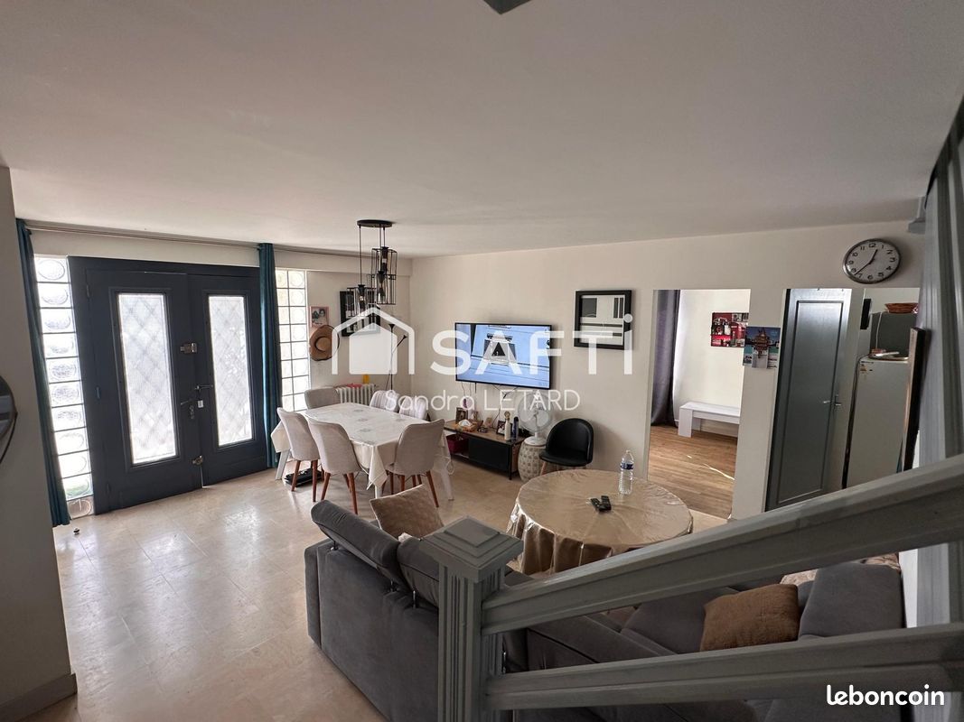 Maison 4 pièces 154 m² · à Soyaux · 154 m² · 239 000 €