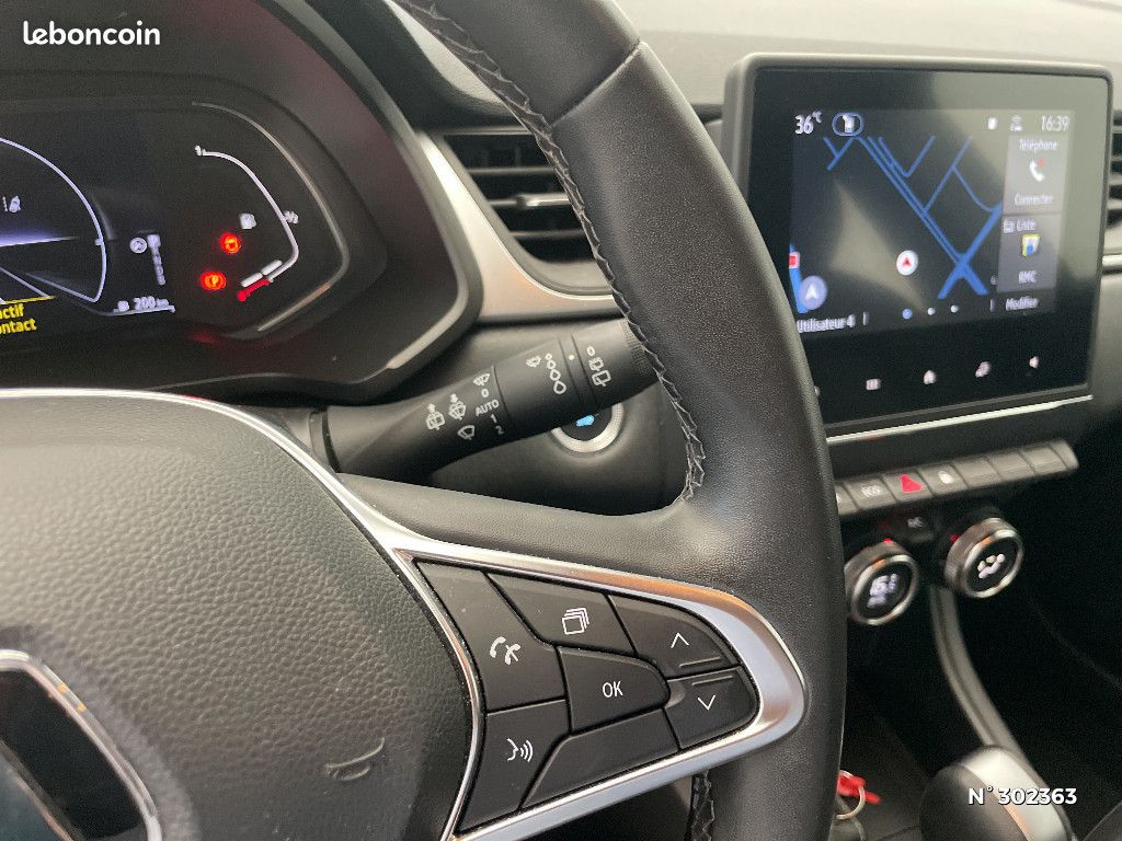 Renault Captur E-Tech 145 - 21 Business (image 26)