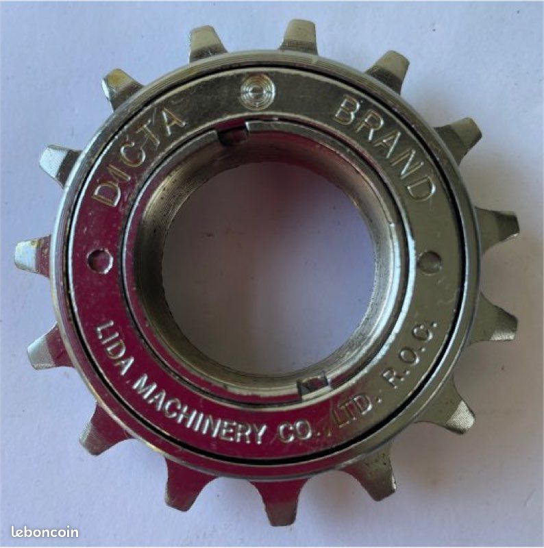 Roue-libre Sunrace® Chaine 2.38 - 17 dents | Fais du vélo