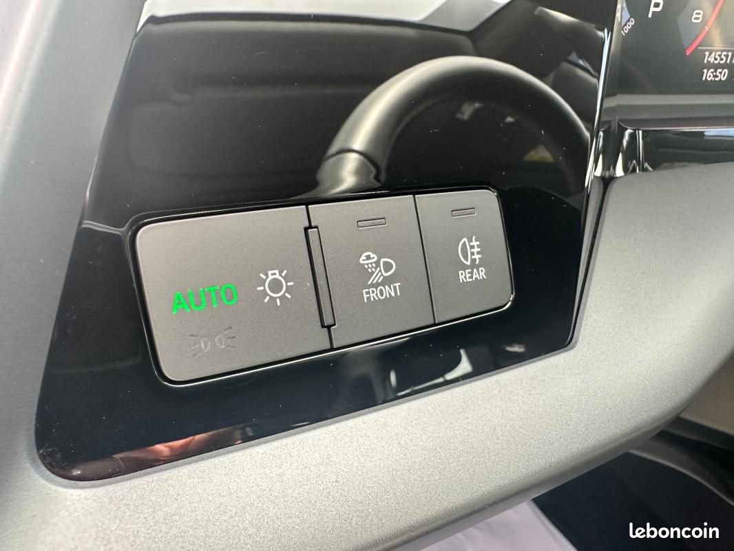 Audi A3 sportback TFSI Mild Hybrid 116 S tronic 7 Design (image 11)