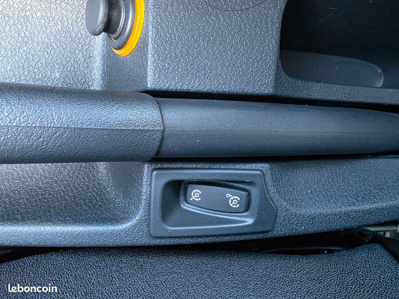 Renault GRAND MODUS 1.2 100CH DYNAMIQUE ECO² (image 17)