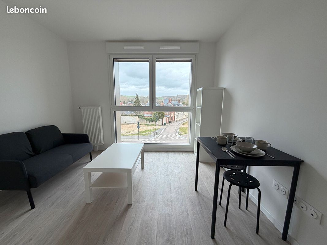 Appartement 1 pièce 22 m² · à Louviers · 22 m² · 450 €