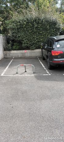 Parking exterieur