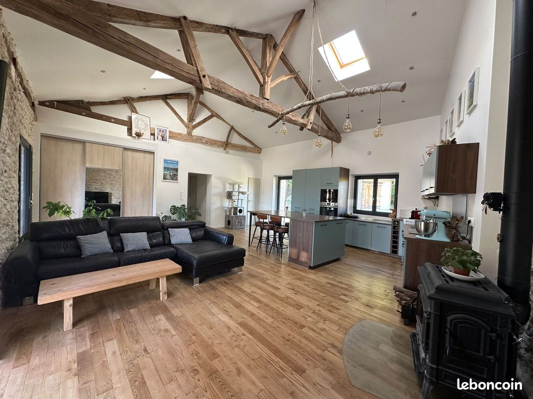 Maison 4 pièces 107 m² · à Douchapt · 107 m² · 250 000 €