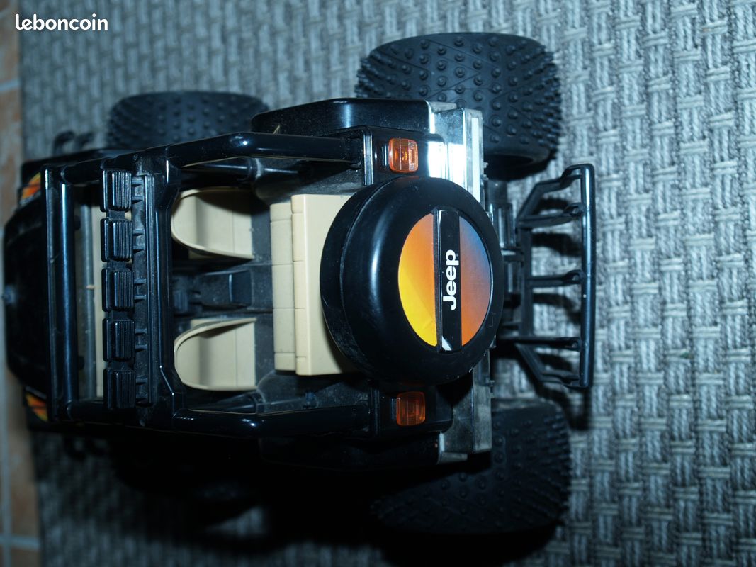 Jeep wrangler nikko 1/8 big foot pour pièces radio commandée (image 3)