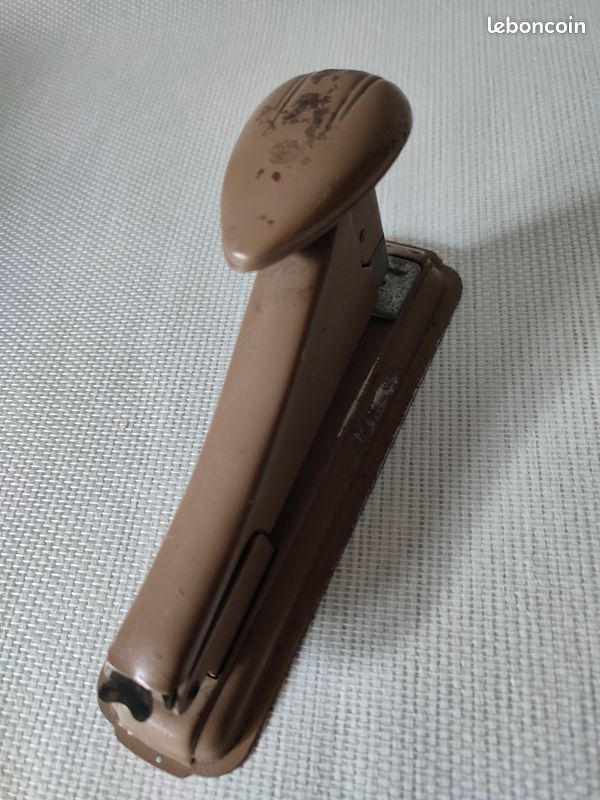Agrafeuse vintage métal (image 2)