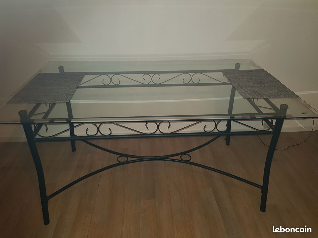 Table salle à manger (image 1)