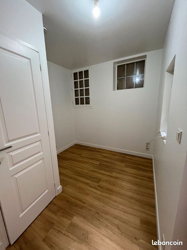 Appartement 1 pièce 10 m² · à Caen · 10 m² · 340 €