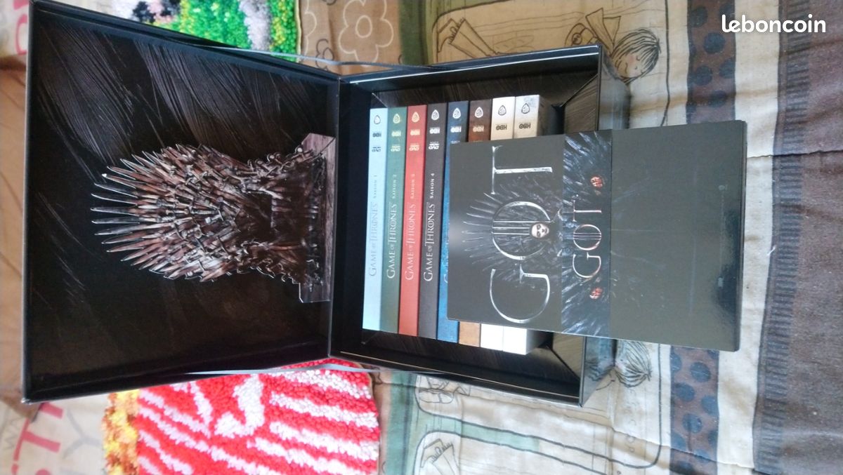 Game of thrones L'intégrale de la série en coffret collector ( dvd) (image 2)