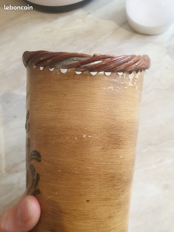 Cache vase en métal peint (image 3)