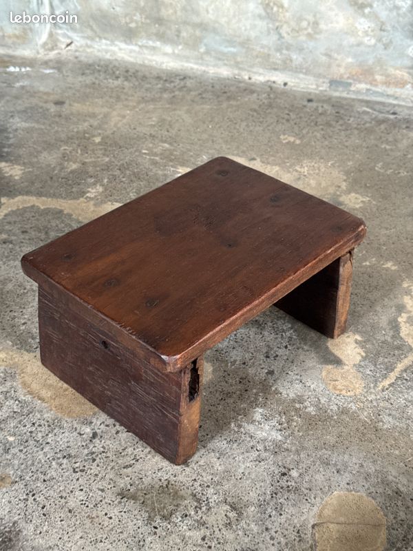 Petit tabouret d'appoint en teck upcyclé traces de chromie verte pied (3278) (image 15)