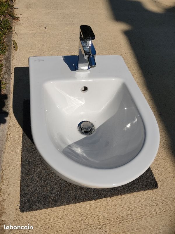 Bidet suspendu Villeroy&Boch (image 1)