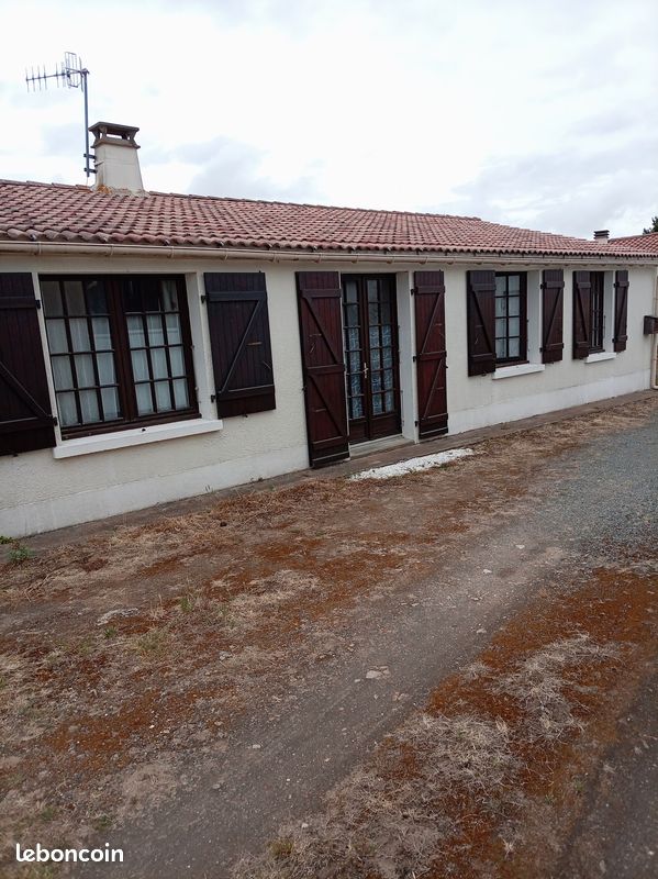 Maison 4 pièces 95 m² · à L'Aiguillon-la-Presqu'Île · 95 m² · 230 000 €