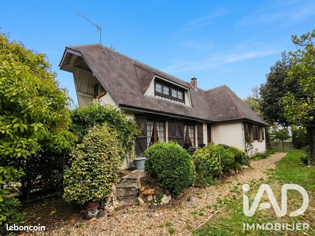 Maison 5 pièces 115 m² · à Notre-Dame-de-l'Isle · 115 m² · 229 500 €