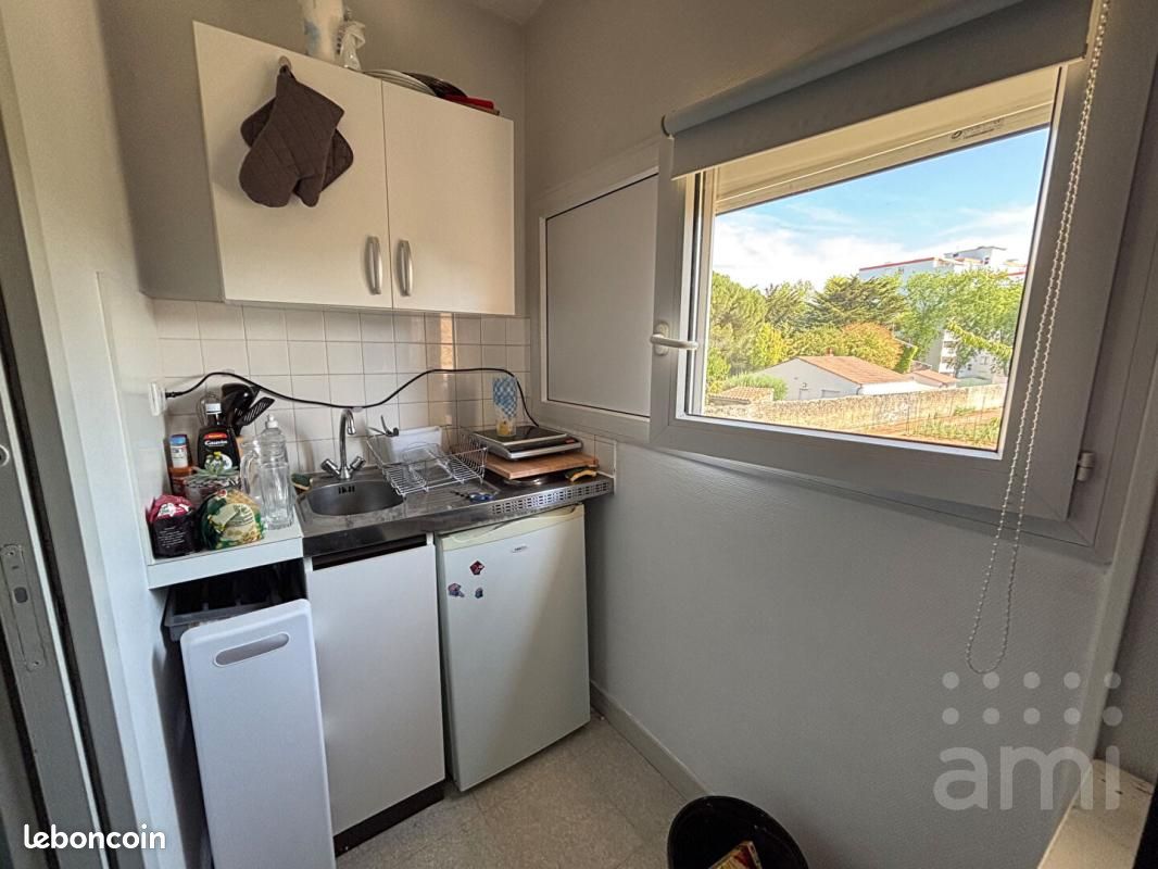 Appartement 1 pièce 24 m² · à Niort · 24 m² · 370 €