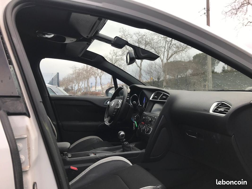 Citroen ds4 1.6 hdi 115 sport chic. / /clim auto/gps/radars/65000kms /garantie 12 mois possible (image 5)