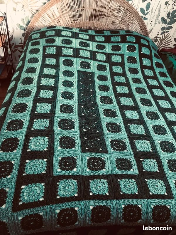 COUVERTURE PLAID EN Laine Carres Granny Au Crochet Fait Main Vintage