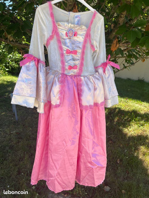 Panoplie déguisement princesse (image 1)