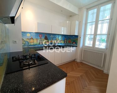 Maison 649 000 € - 141 m²