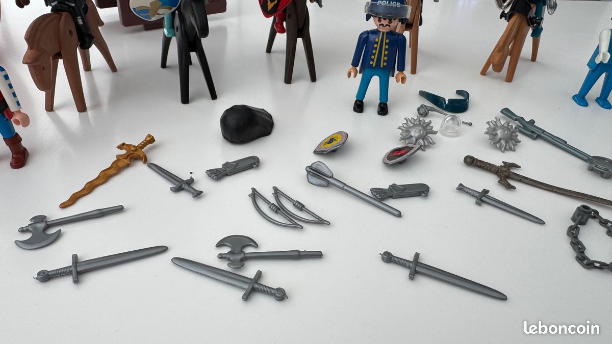 LOT DE PLAYMOBIL * 5 Chevaliers Vetus De Vert Et Gris + Accessoires