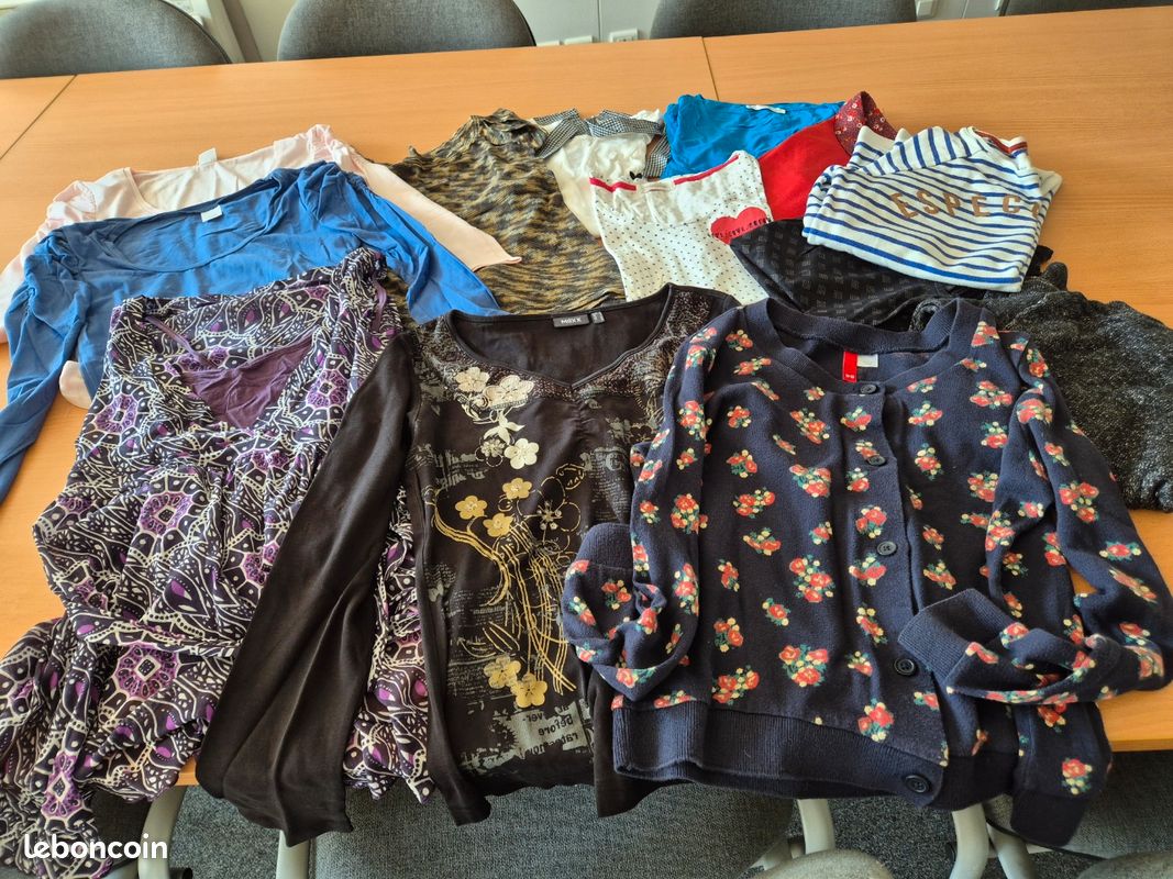 Tee-shirt et hauts au choix (image 2)