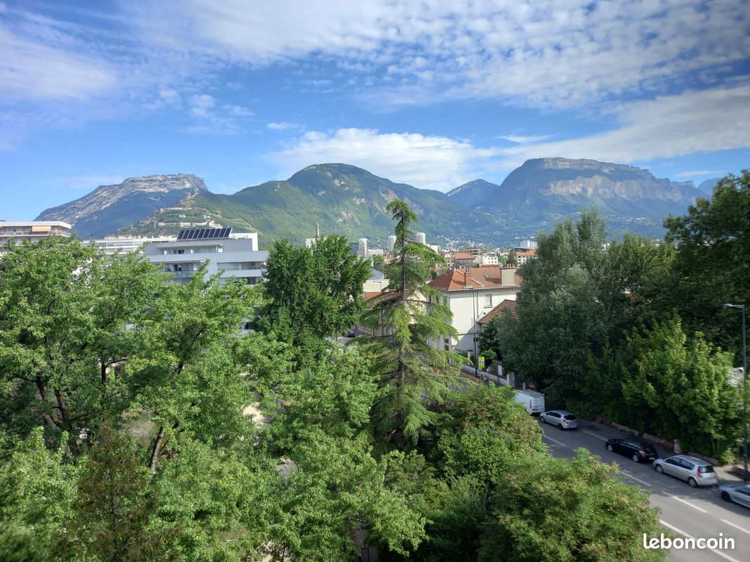 Appartement 4 pièces 75 m² · à Grenoble · 75 m² · 180 000 €
