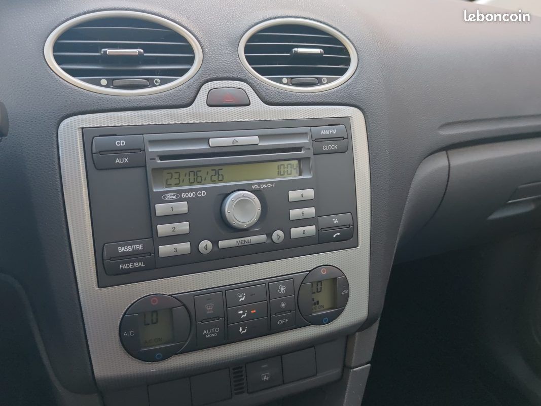 Ford focus ii 1.8 tdci 115 titanium (image 19)