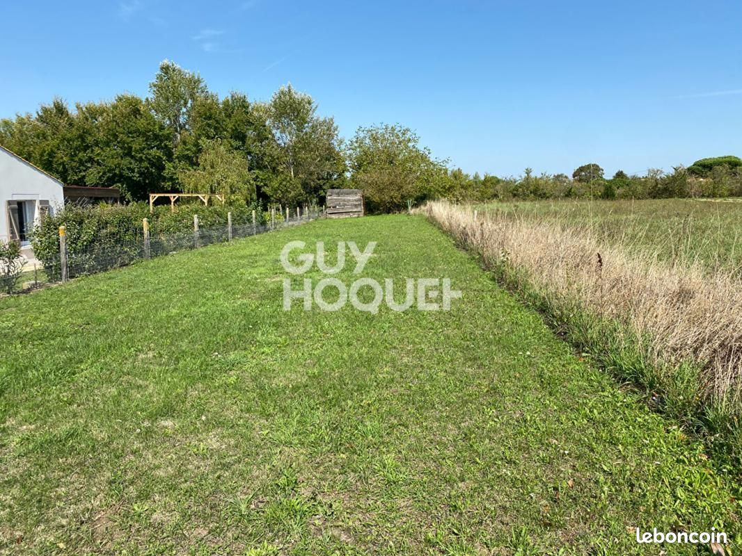 Terrain Le Gue De Velluire · au Gué-de-Velluire · 15 000 €