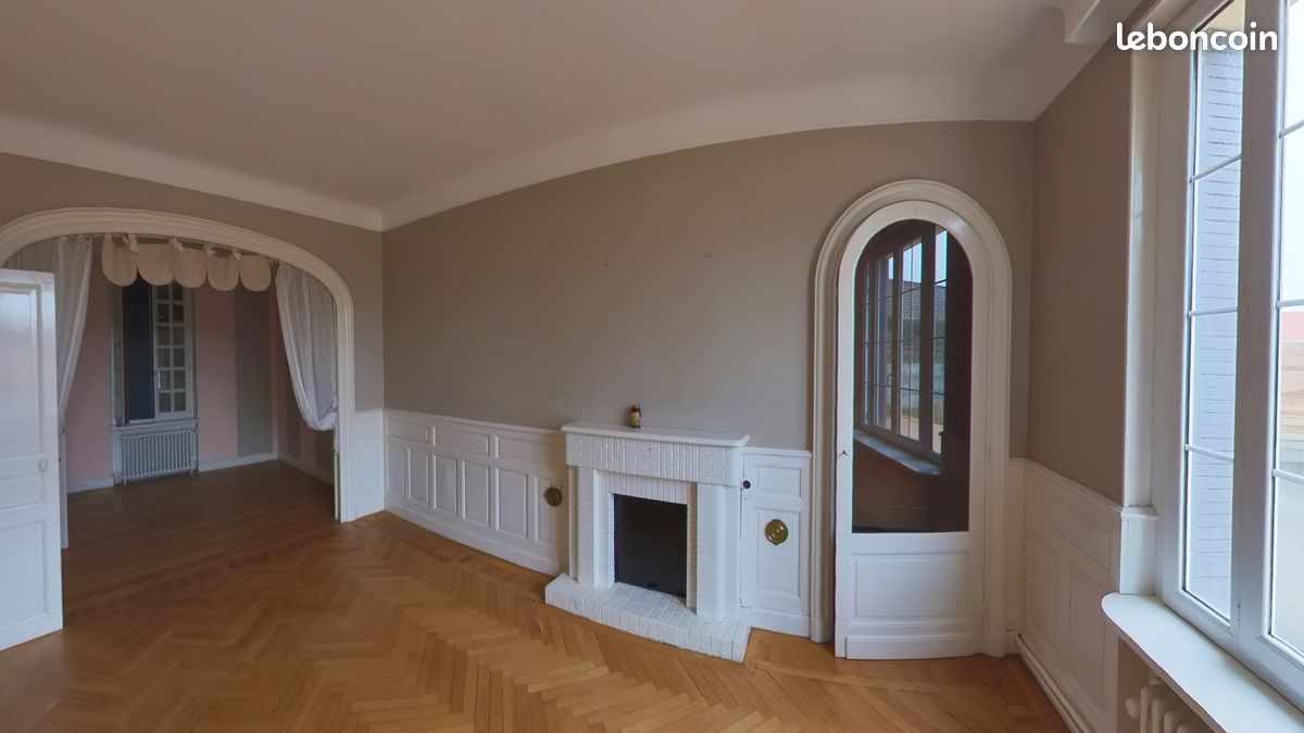 Maison 6 pièces 180 m² · à Commentry · 180 m² · 109 000 €