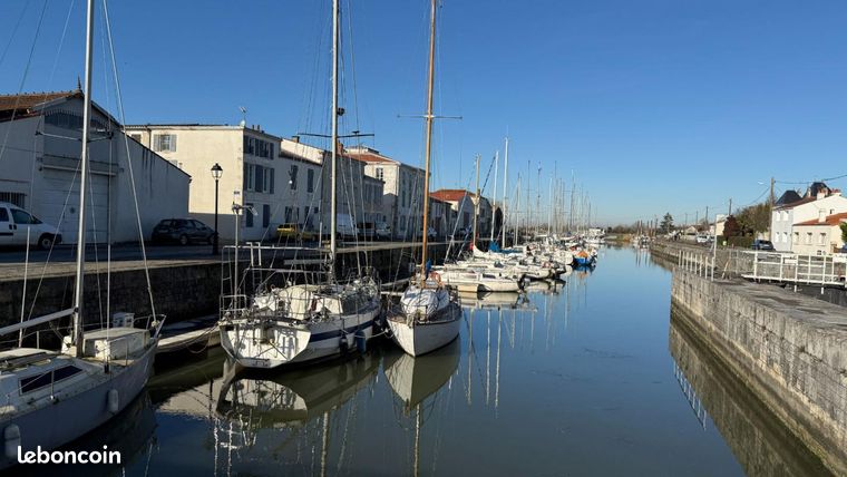 Maison 2 pièces 75 m²