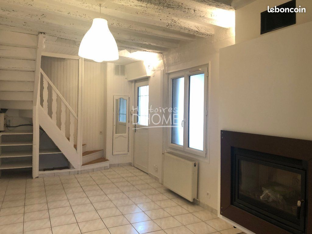 Maison 5 pièces 90 m² · à La Chapelle-Gauthier · 90 m² · 890 €