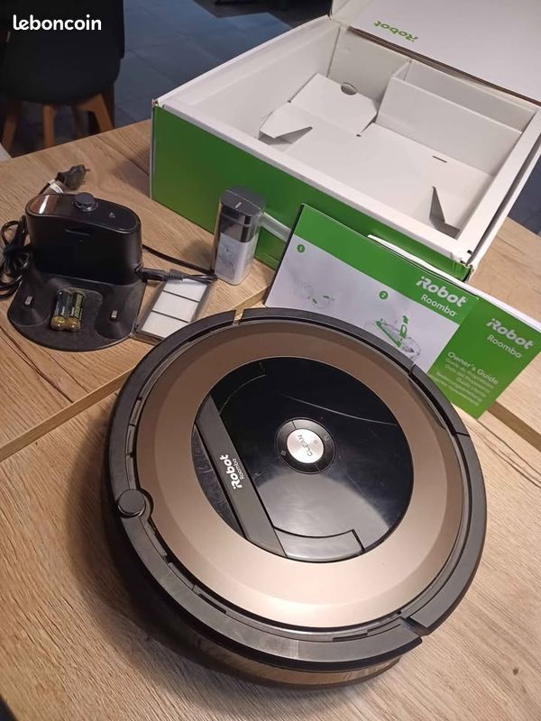 Aspirateur robot ROOMBA 896 Électroménager
