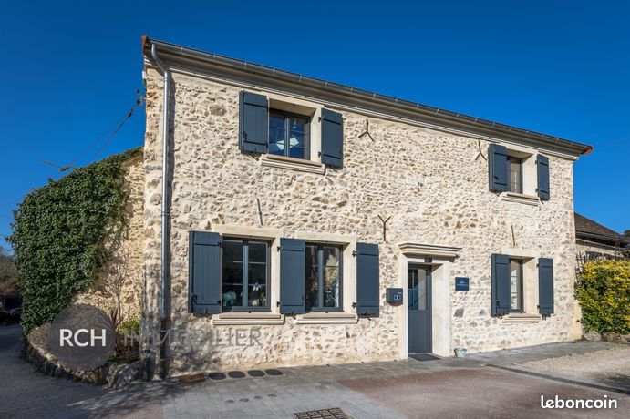 Maison 6 pièces 140 m²