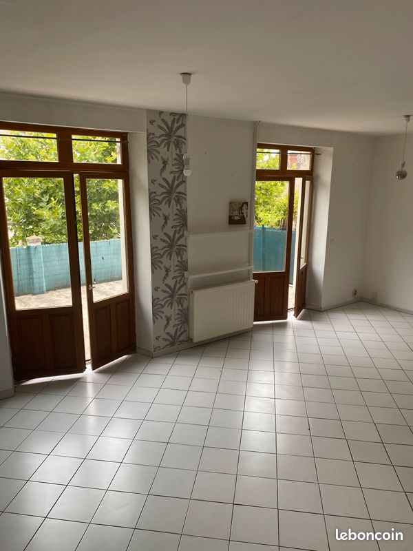 Appartement 3 pièces 76 m² · à Martres-Tolosane · 76 m² · 700 €