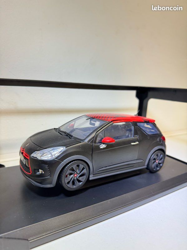 Citroën DS3 Racing Loeb 2012 Norev 1/18 - Noir Mat, état Neuf, édition Limitée