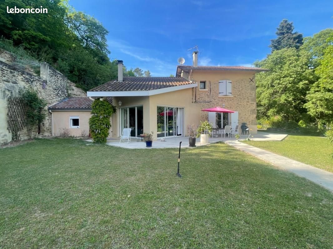 Maison 6 pièces 203 m² · à Génissieux · 203 m² · 504 000 €