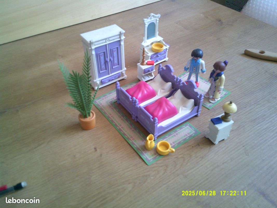 Playmobil: mobilier de la chambre parentale ( 5325) de la maison victorienne - Jeux & Jouets
