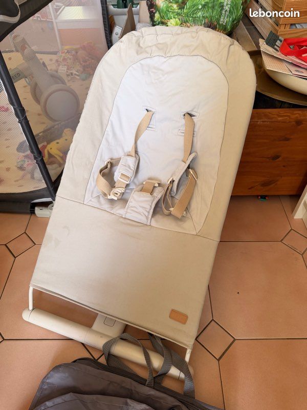 Transat Beaba Eazy Relax pliable beige Bon état (image 1)