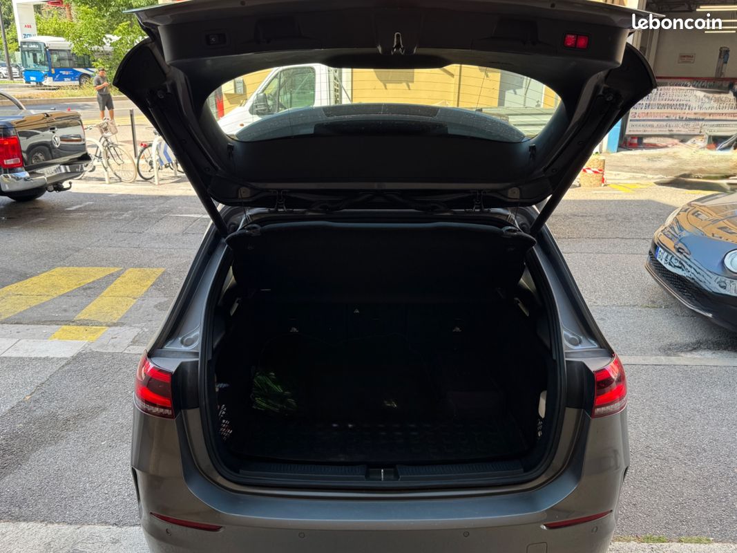 MERCEDES CLASSE B 250 e 1.3 l 160CV 8G-DCT AMG Line Edition-Toit ouvrant Panoramique- Carpaly- Boule de remorque- suiv (image 21)