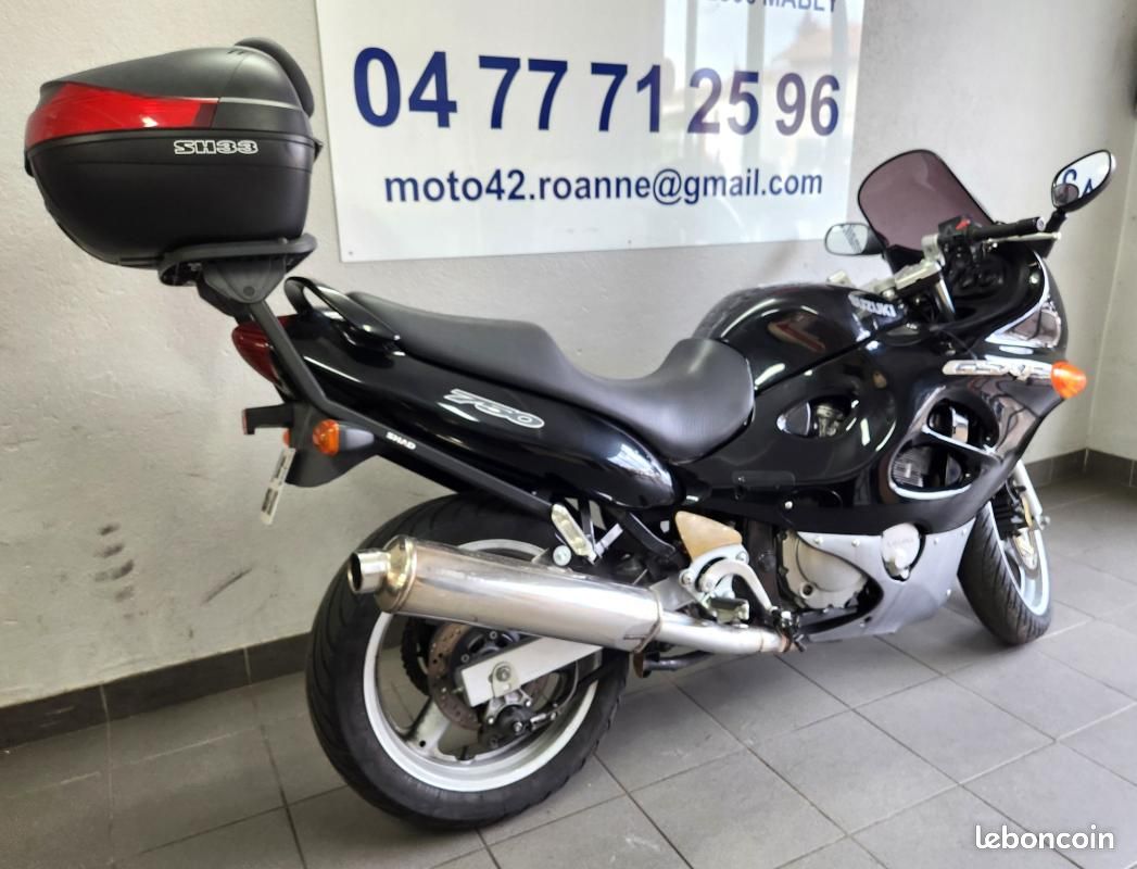 Suzuki GSX 750 F (image 4)